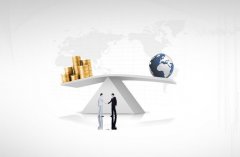 湛江工行开展“普及金融知识万里行”宣传活动